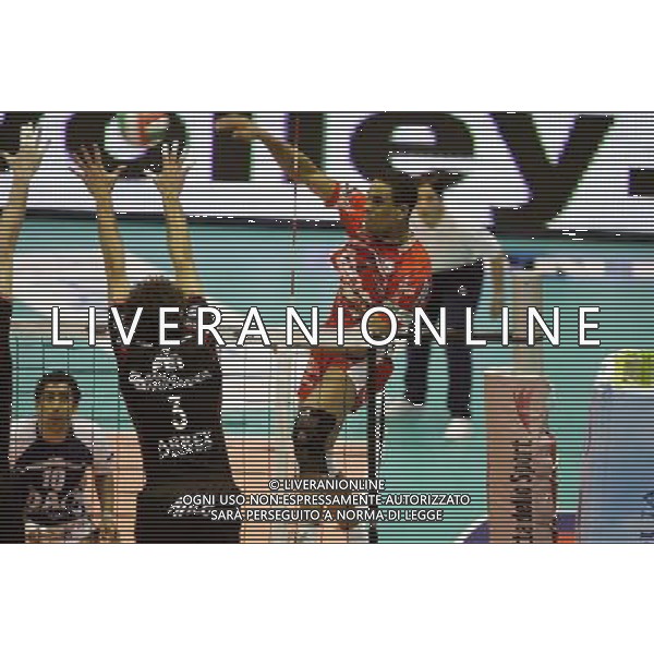 Forli\' 28/01/2006 Final Four Tim coppa italia Volley Sisley Treviso - Copra Berni Piacenza nella foto: Marshall leonell ph rosa/agenzia aldo liverani