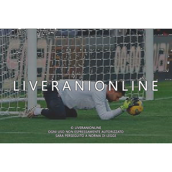 TVEM March 8, 2025 Lecce, Italy - US Lecce vs AC Milan - Italian soccer serie A 2024/25 - Via Del Mare Stadium. In the pic: Marco Sportiello of AC Milan foto emmanuele mastodonato-ag aldo liverani sas