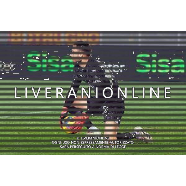 TVEM March 8, 2025 Lecce, Italy - US Lecce vs AC Milan - Italian soccer serie A 2024/25 - Via Del Mare Stadium. In the pic: Marco Sportiello of AC Milan foto emmanuele mastodonato-ag aldo liverani sas