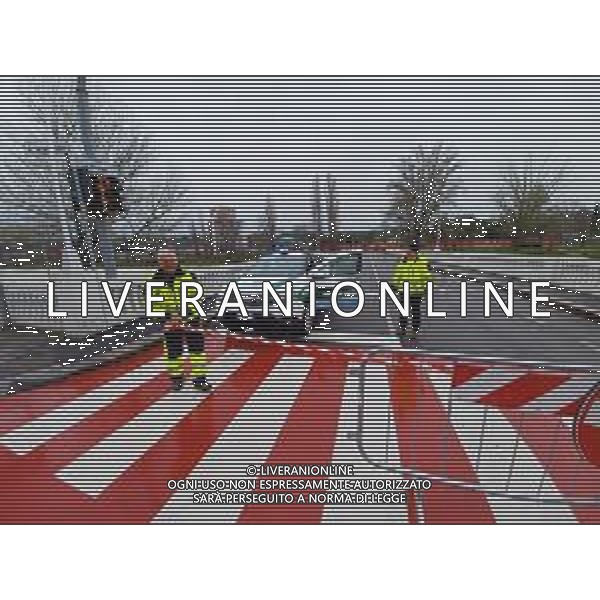 IMOLA 14 03 2025 FIUME SANTERNO IN PIENA NELLA FOTO LA CHIUSURA DELLA STRADA SUL PONTE DI VIALE DANTE FOTO GIANNA SANNA-AG ALDO LIVERANI SAS