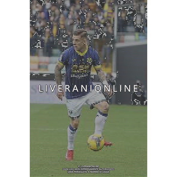 Tomas Suslov of Hellas Verona FC play the ball during Udinese Calcio vs Hellas Verona FC, 29° Serie A Enilive 2024-25 game at Bluenergy stadium in Udine (UD), Italy, on March 15, 2025. (Photo by Davide Casentini) - AGENZIA ALDO LIVERANI SAS