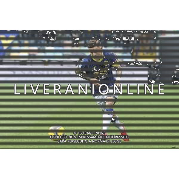 Tomas Suslov of Hellas Verona FC play the ball during Udinese Calcio vs Hellas Verona FC, 29° Serie A Enilive 2024-25 game at Bluenergy stadium in Udine (UD), Italy, on March 15, 2025. (Photo by Davide Casentini) - AGENZIA ALDO LIVERANI SAS