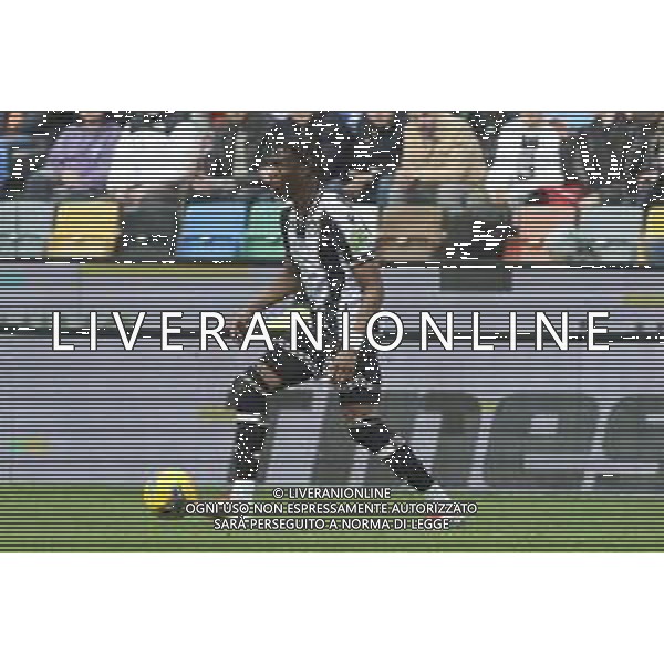 Kingsley Ehizibue of Udinese FC play the ball during Udinese Calcio vs Hellas Verona FC, 29° Serie A Enilive 2024-25 game at Bluenergy stadium in Udine (UD), Italy, on March 15, 2025. (Photo by Davide Casentini)- AGENZIA ALDO LIVERANI SAS