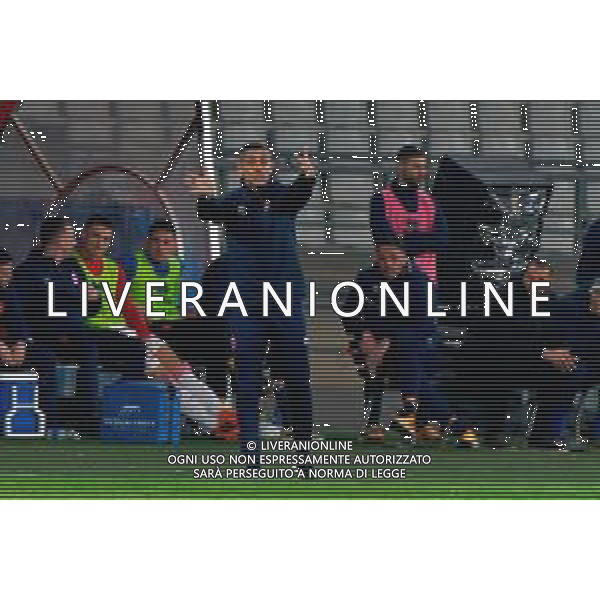 TVEM March 15, 2025 Bari, Italy - SSC Bari vs US Salernitana - Italian soccer serie B 2024/25 - San Nicola Stadium. In the pic: coach Moreno Longo of SSC Bari foto emmanuele mastrodonato-ag aldo liverani sas