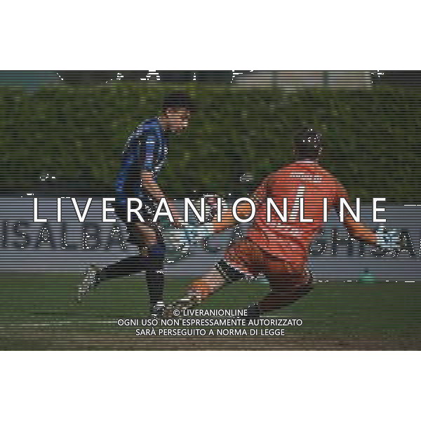 TVRG Atalanta U23 vs FeralpiSalò nella foto Dominic Vavassori (Atalanta U23) segna il gol del 3 a 1 Caravaggio (BG) 16-03-1973 Stadio Comunale Campionato Serie C girone A - 32a giornata foto Roberto Garavaglia/Agenzia Aldo Liverani sas