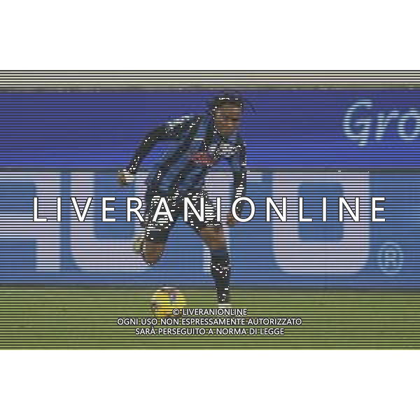 Ademola Lookman of Atalanta BC play the ball during Atalanta BC vs Internazionale FC, 29° Serie A Enilive 2024-25 game at Gewiss stadium in Bergamo (BG), Italy, on March 16, 2025. (Photo by Davide Casentini) AG ALDO LIVERANI SAS