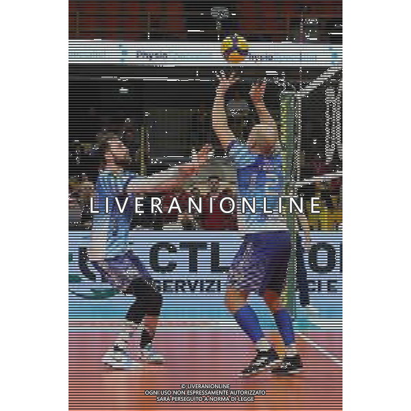 Reggio Calabria 16/03/2025 Volley Maschile Play Off Campionato serie A3. Domotek RC vs Aurispa Lecce. In foto: Fabroni e Deserio Aurispa Lecce . Foto: Pasquale Garreffa Agenzia Liverani SAS