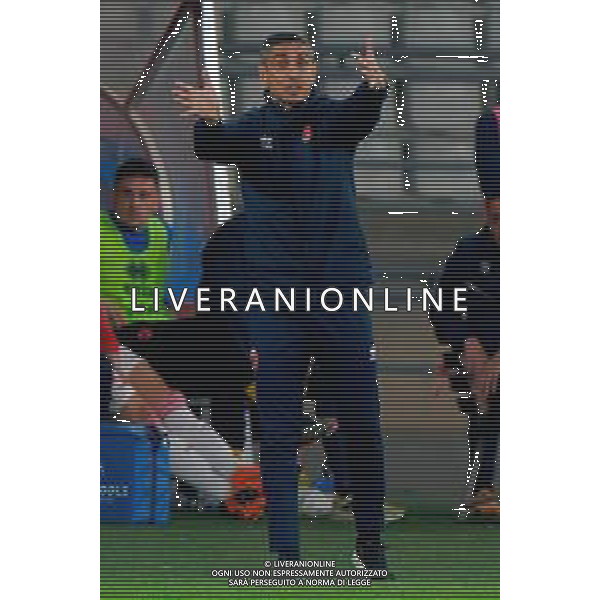 TVEM March 15, 2025 Bari, Italy - SSC Bari vs US Salernitana - Italian soccer serie B 2024/25 - San Nicola Stadium. In the pic: coach Moreno Longo of SSC Bari foto emmanuele mstrodonato-ag ald liverani sas