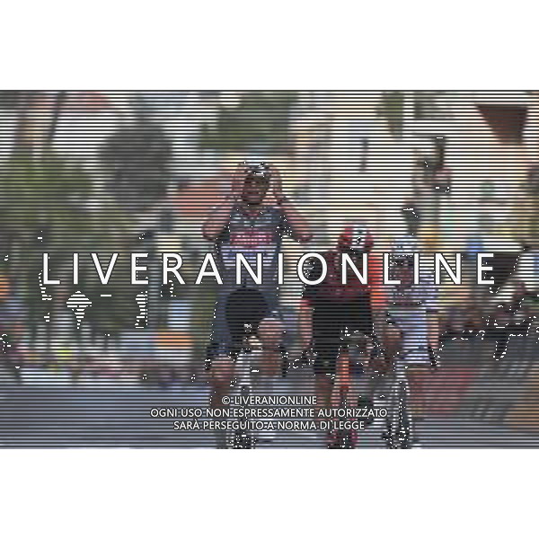 22-03-2025 Milano - Sanremo; 2025, Alpecin - Deceuninck; 2025, Ineos Grenadiers; 2025, Uae Team Emirates - Xrg; Van Der Poel, Mathieu; Ganna, Filippo; Pogacar, Tadej; Sanremo; ©SIROTTI - AGENZIA ALDO LIVERANI SAS