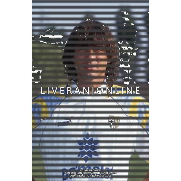 DIA-RETROSPETTIVA ANTONIO BENARRIVO CALCIATORE NELLA FOTO ANTONIO BENARRIVO CON LA MAGLIA DE PARMA CALCIO AG ALDO LIVERANI SAS