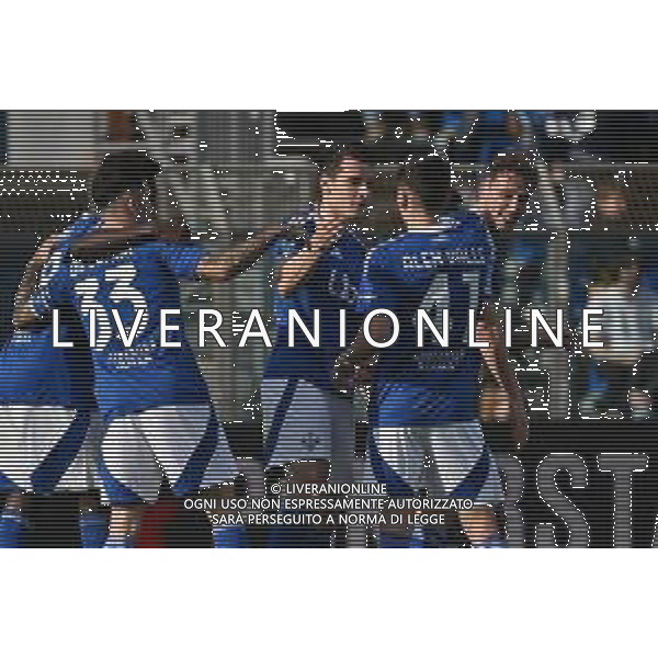 TVRG Como vs Venezia nella foto giocatori Como esultanza dopo il gol dell\'1 a 0, al centr Anastasios Tasos Douvikas (Como) Como 29-03-2025 Stadio Giuseppe Sinigaglia Campionato Serie A Enilive - 30a giornata foto Roberto Garavaglia/Agenzia Aldo Liverani sas