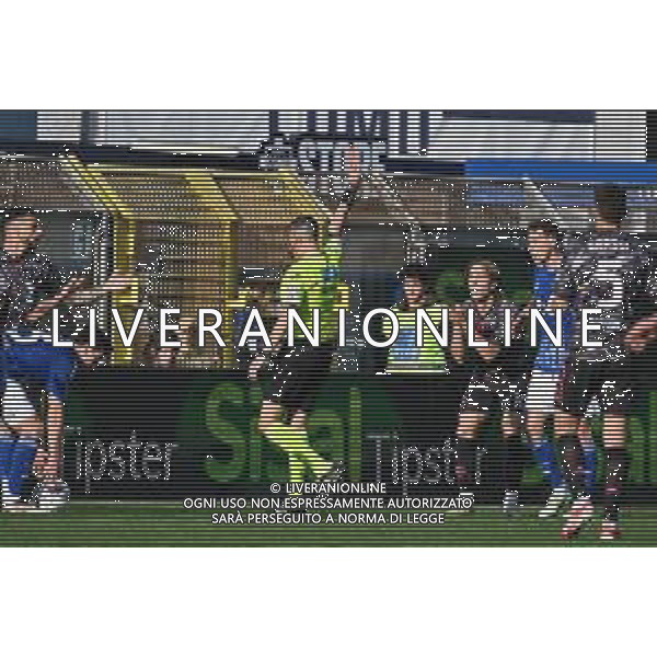 TVRG Como vs Venezia nella foto l\'arbitro Maurizio Mariani di Aprilia (LT) espelle Jacopo Fazzini (Empoli) Como 29-03-2025 Stadio Giuseppe Sinigaglia Campionato Serie A Enilive - 30a giornata foto Roberto Garavaglia/Agenzia Aldo Liverani sas