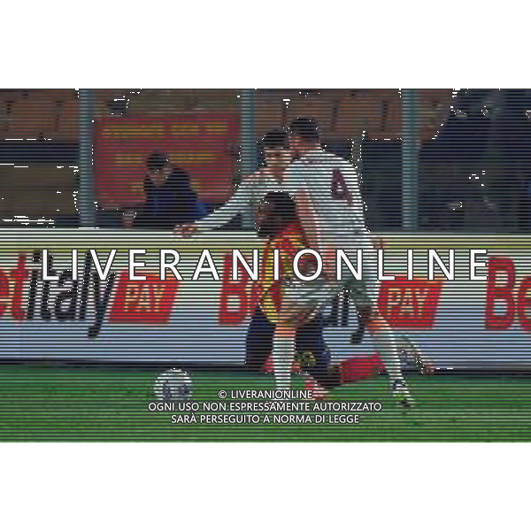 TVEM March 29, 2025 Lecce, Italy - US Lecce vs AS Roma - Italian soccer serie A 2024/25 - Via Del Mare Stadium. In the pic: Lassana Coulibaly of US Lecce in action against Bryan Cristante of AS Roma ©TVEM Emmanuele Mastrodonato - AGENZIA ALDO LIVERANI SAS