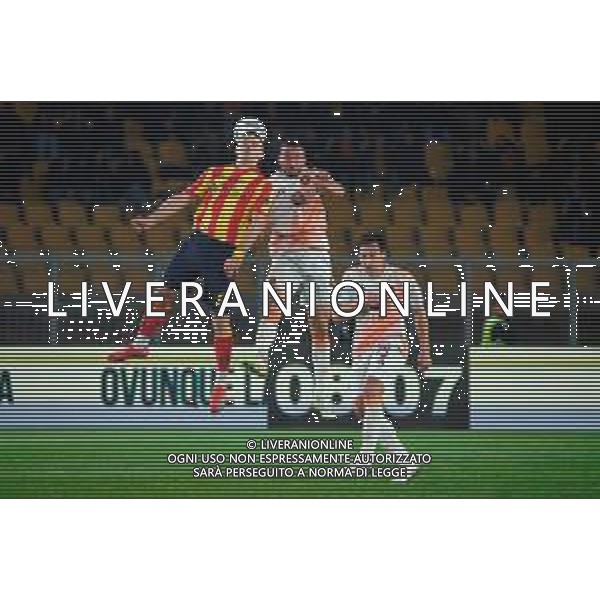TVEM March 29, 2025 Lecce, Italy - US Lecce vs AS Roma - Italian soccer serie A 2024/25 - Via Del Mare Stadium. In the pic: Nikola Krstovic of US Lecce in action against Bryan Cristante of AS Roma ©TVEM Emmanuele Mastrodonato - AGENZIA ALDO LIVERANI SAS