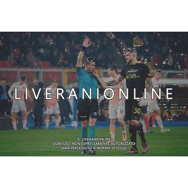 TVEM March 29, 2025 Lecce, Italy - US Lecce vs AS Roma - Italian soccer serie A 2024/25 - Via Del Mare Stadium. In the pic: the referee Gianluca Manganiello of Pinerolo and Wladimiro Falcone of US Lecce ©TVEM Emmanuele Mastrodonato - AGENZIA ALDO LIVERANI SAS