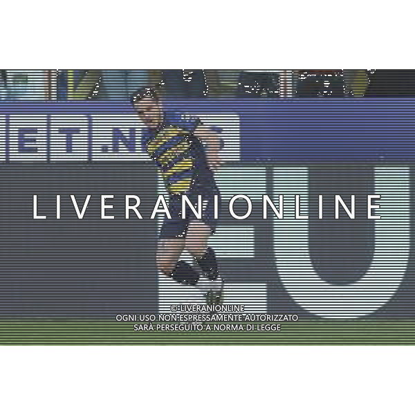 Emanuele Valeri of Parma AC play the ball during Parma Calcio vs Internazionale FC, 31° Serie A Enilive 2024-25 game at Ennio Tardini stadium in Parma (PR), Italy, on April 05, 2025. (Photo by Davide Casentini)- AGENZIA ALDO LIVERANI SAS