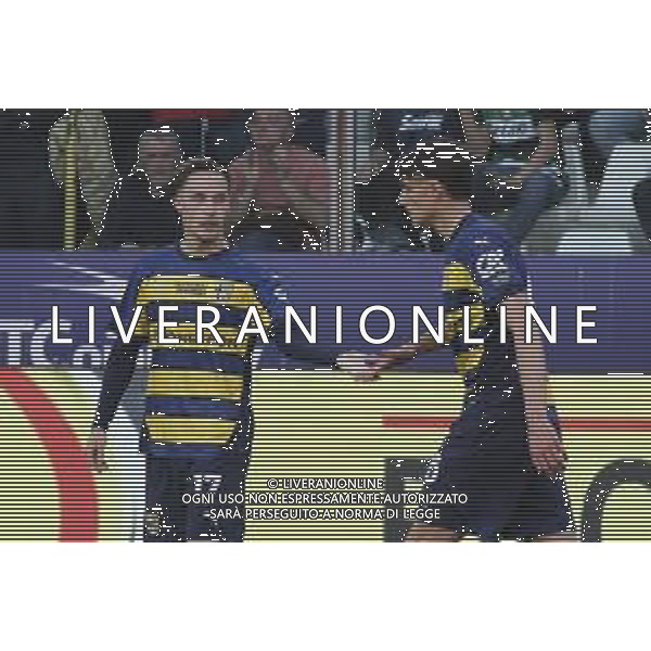 Jacob Ondrejka of Parma AC celebrates with Giovanni Leoni of Parma AC goal during Parma Calcio vs Internazionale FC, 31° Serie A Enilive 2024-25 game at Ennio Tardini stadium in Parma (PR), Italy, on April 05, 2025. (Photo by Davide Casentini)- AGENZIA ALDO LIVERANI SAS