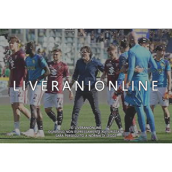 TVMV-Torino 06.04.2025 Stadio Grande Torino @Manuela Viganti/Ag. Aldo Liverani sas Torino vs Hellas Verona Campionato Calcio Serie A Enilive 2024/2025 31a giornata Nella foto: delusione torino a fine gara - paolo vanoli ©TVMV Viganti - AGENZIA ALDO LIVERANI SAS