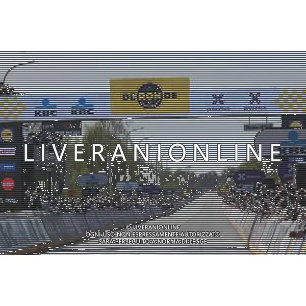 06-04-2025 Tour Des Flandres; 2025, Lidl - Trek; 2025, Alpecin - Deceuninck; Pedersen, Mads; Van Der Poel, Mathieu; Oudenaarde; ©SIROTTI - AGENZIA ALDO LIVERANI SAS