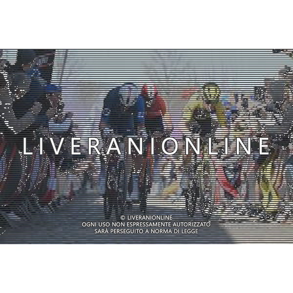 06-04-2025 Tour Des Flandres; 2025, Visma - Lease A Bike; 2025, Groupama - Fdj; 2025, Ineos Grenadiers; Benoot, Tiesj; Kung, Stefan; Ganna, Filippo; Old Kwaremont; ©SIROTTI - AGENZIA ALDO LIVERANI SAS