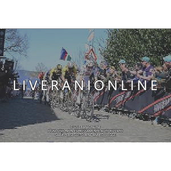 06-04-2025 Tour Des Flandres; 2025, Uae Team Emirates - Xrg; 2025, Visma - Lease A Bike; Pogacar, Tadej; Van Aert, Wout; Old Kwaremont; ©SIROTTI - AGENZIA ALDO LIVERANI SAS
