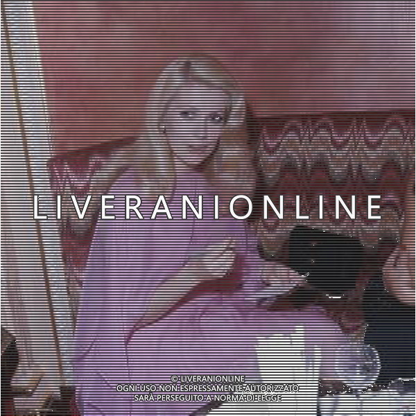 COL-RETROSPETTIVA CATHERINE DENEUVE ATTRICE NELLA FOTO CATHERINE DENEUVE A CANNES NELL\'ANNO 1973 AG ALDO LIVERANI SAS