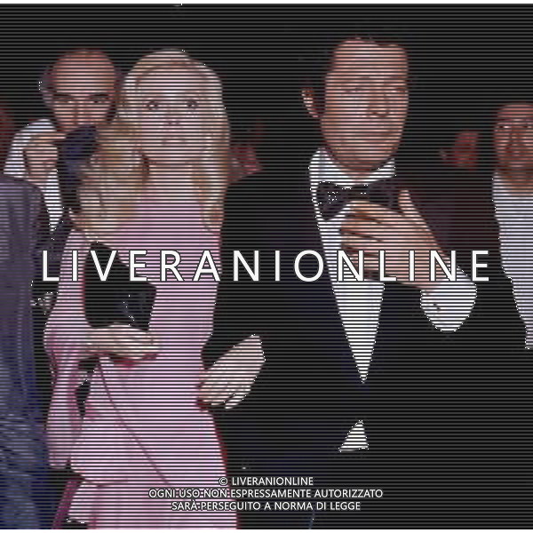 COL-RETROSPETTIVA CATHERINE DENEUVE ATTRICE NELLA FOTO CATHERINE DENEUVE E MARCELLO MASTROIANNI A CANNES NELL\'ANNO 1973 AG ALDO LIVERANI SAS