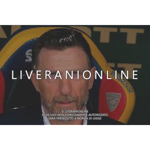 TVEM April 06, 2025 Lecce, Italy - US Lecce vs Venezia FC - Italian soccer serie A 2024/25 - Via Del Mare Stadium. In the pic: coach Eusebio Di Francesco of Venezia FC ©TVEM Emmanuele Mastrodonato - AGENZIA ALDO LIVERANI SAS