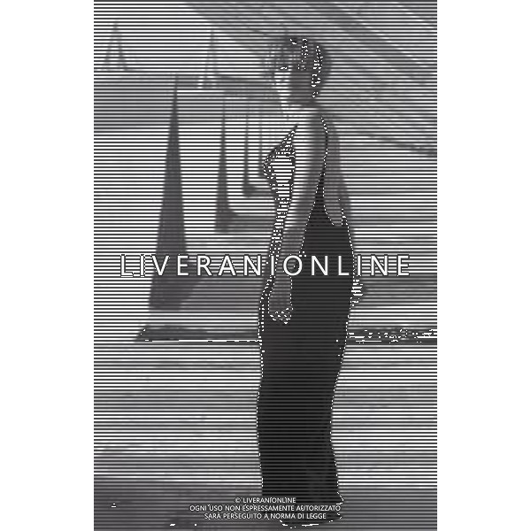 NEG-RETROSPETTIVA MINA MAZZINI CANTANTE NELLA FOTO MINA MAZZINI NELL\'ANNO 1966 SPOT PUBBLICITARIO “PASTA BARILLA“ FOTO PIERO PASCUTTINI -ARCHIVIO GIOVANNI LIVERANI-AG ALDO LIVERANI SAS 