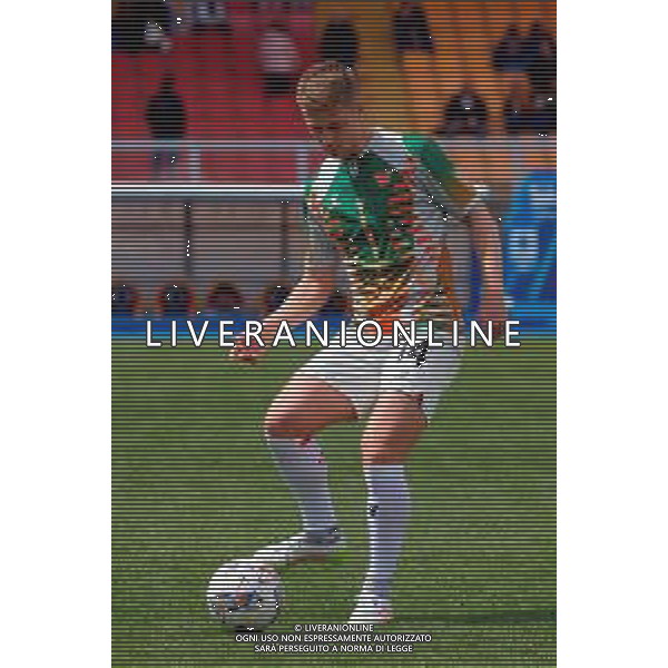 TVEM April 06, 2025 Lecce, Italy - US Lecce vs Venezia FC - Italian soccer serie A 2024/25 - Via Del Mare Stadium. In the pic: Hans Nicolussi Caviglia of Venezia FC ©TVEM Emmanuele Mastrodonato - AGENZIA ALDO LIVERANI SAS