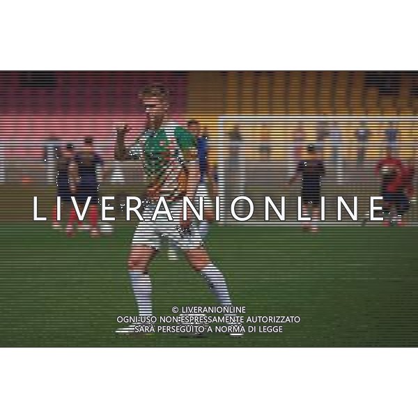 TVEM April 06, 2025 Lecce, Italy - US Lecce vs Venezia FC - Italian soccer serie A 2024/25 - Via Del Mare Stadium. In the pic: Hans Nicolussi Caviglia of Venezia FC ©TVEM Emmanuele Mastrodonato - AGENZIA ALDO LIVERANI SAS