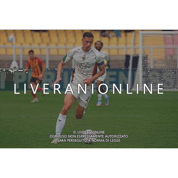 TVEM April 06, 2025 Lecce, Italy - US Lecce vs Venezia FC - Italian soccer serie A 2024/25 - Via Del Mare Stadium. In the pic: Jay Idzes of Venezia FC ©TVEM Emmanuele Mastrodonato - AGENZIA ALDO LIVERANI SAS