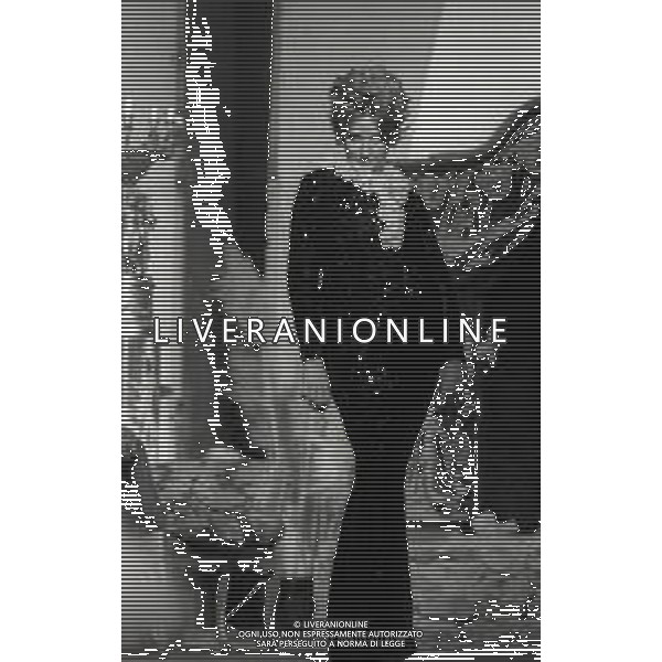 NEG-RETROSPETTIVA MINA MAZZINI CANTANTE NELLA FOTO MINA MAZZINI NELL\'ANNO 1965 AG ALDO LIVERANI SAS