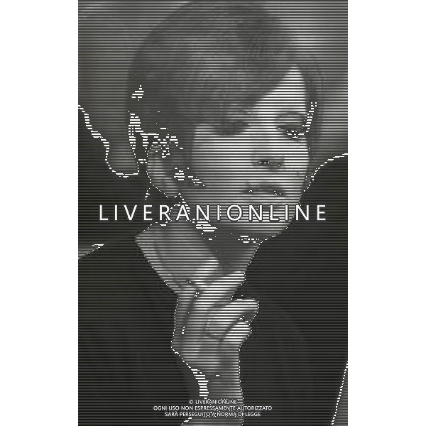 NEG-RETROSPETTIVA MINA MAZZINI CANTANTE NELLA FOTO MINA MAZZINI NELL\'ANNO 1967 FOTO PIERO PASCUTTINI-ARCHIVIO GIOVANNI LIVERANI-AG ALDO LIVERANI SAS