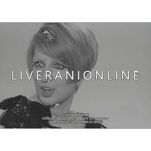 NEG-RETROSPETTIVA MINA MAZZINI CANTANTE NELLA FOTO MINA MAZZINI NELL\'ANNO 1967 FOTO PIERO PASCUTTINI-ARCHIVIO GIOVANNI LIVERANI-AG ALDO LIVERANI SAS