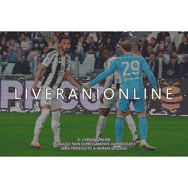 TVEM April 12, 2025 Torino, Italy - Juventus FC vs US Lecce - Italian soccer serie A 2024/25 - Allianz Stadium. In the pic: Lloyd Kelly of Juventus and Michele Di Gregorio of Juventus ©TVEM Emmanuele Mastrodonato - AGENZIA ALDO LIVERANI SAS
