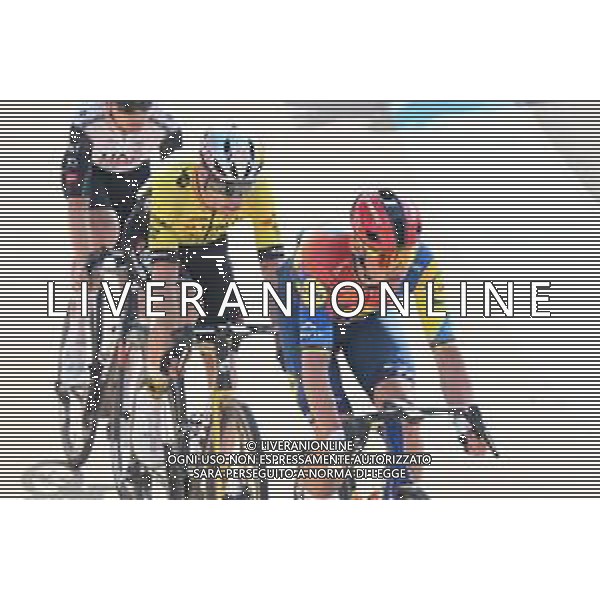 13-04-2025 Paris - Roubaix; 2025, Lidl - Trek; 2025, Visma - Lease A Bike; Pedersen, Mads; Van Aert, Wout; Roubaix; ©SIROTTI - AGENZIA ALDO LIVERANI SAS