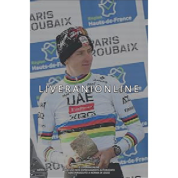 13-04-2025 Paris - Roubaix; 2025, Uae Team Emirates - Xrg; Pogacar, Tadej; Roubaix; ©SIROTTI - AGENZIA ALDO LIVERANI SAS