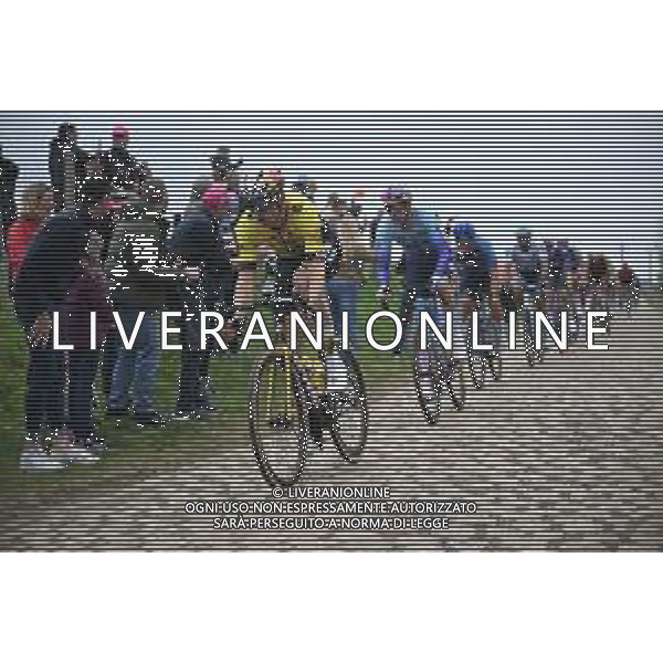 13-04-2025 Paris - Roubaix; 2025, Visma - Lease A Bike; Van Aert, Wout; Troisvilles A Inchy; ©SIROTTI - AGENZIA ALDO LIVERANI SAS