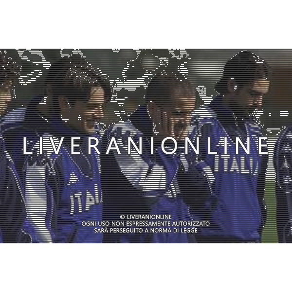 DIG- RADUNO E ALLENAMENTO NAZIONALE ITALIANA CALCIO A COVERCIANO 20 MARZO 2001 NELLA FOTO VINCENZO MONTELLA, LUIGI DI BIAGIO E STEFANO FIORE AGENZIA ALDO LIVERANI SAS