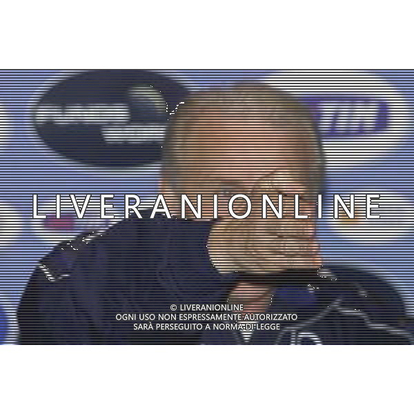 DIG- RADUNO E ALLENAMENTO NAZIONALE ITALIANA CALCIO A COVERCIANO 20 MARZO 2001 NELLA FOTO L’ALLENATORE GIOVANNI TRAPATTONI IN CONFERENZA STAMPA AGENZIA ALDO LIVERANI SAS