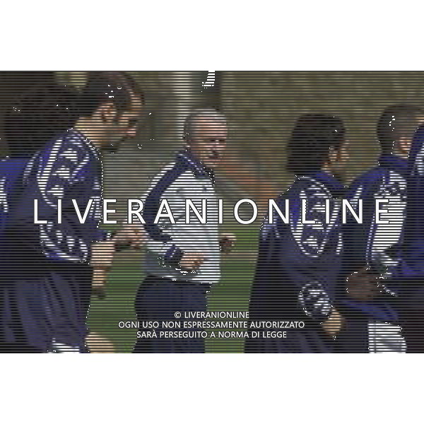 DIG- RADUNO E ALLENAMENTO NAZIONALE ITALIANA CALCIO A COVERCIANO 20 MARZO 2001 NELLA FOTO L’ALLENATORE GIOVANNI TRAPATTONI AGENZIA ALDO LIVERANI SAS