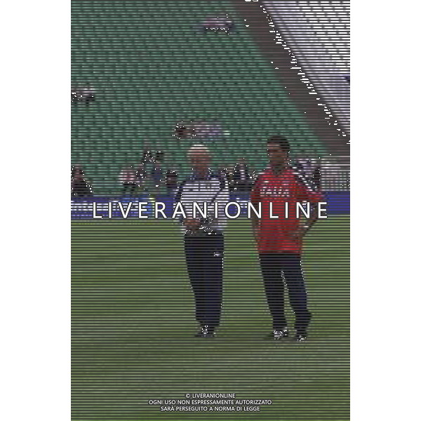 DIG- ALLENAMENTO NAZIONALE ITALIANA CALCIO 05 SETTEMBRE 2000 NELLA FOTO L’ALLENATORE GIOVANNI TRAPATTONI E CLAUDIO GENTILE AGENZIA ALDO LIVERANI SAS