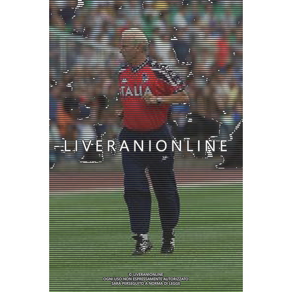 DIG- ALLENAMENTO NAZIONALE ITALIANA CALCIO 05 SETTEMBRE 2000 NELLA FOTO L’ALLENATORE GIOVANNI TRAPATTONI AGENZIA ALDO LIVERANI SAS