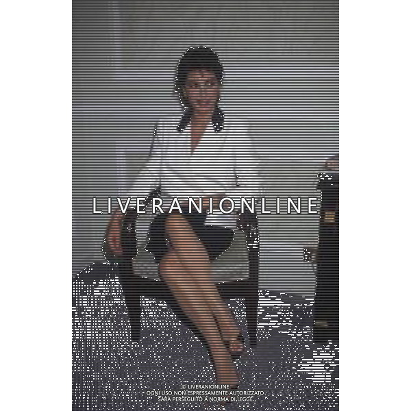 DIAP-RETROSPETTIVA EDWIGE FENECH ATTRICE NELLA FOTO EDWIGE FENECH NELL\'ANNO 1985  AG ALDO LIVERANI SAS  
