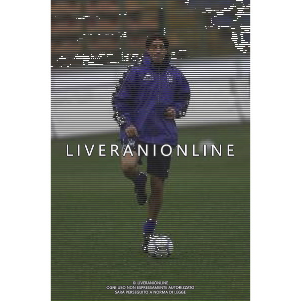DIG- ALLENAMENTO NAZIONALE ITALIANA CALCIO A BUCAREST IN ROMANIA 23 MARZO 2001 NELLA FOTO FRANCESCO COCO AGENZIA ALDO LIVERANI SAS