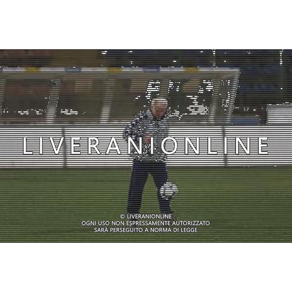 DIG- ALLENAMENTO NAZIONALE ITALIANA CALCIO A BUCAREST IN ROMANIA 23 MARZO 2001 NELLA FOTO L’ALLENATORE GIOVANNI TRAPATTONI AGENZIA ALDO LIVERANI SAS