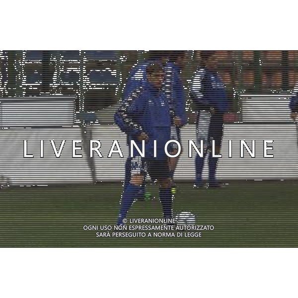 DIG- ALLENAMENTO NAZIONALE ITALIANA CALCIO A BUCAREST IN ROMANIA 23 MARZO 2001 NELLA FOTO ZENONI AGENZIA ALDO LIVERANI SAS