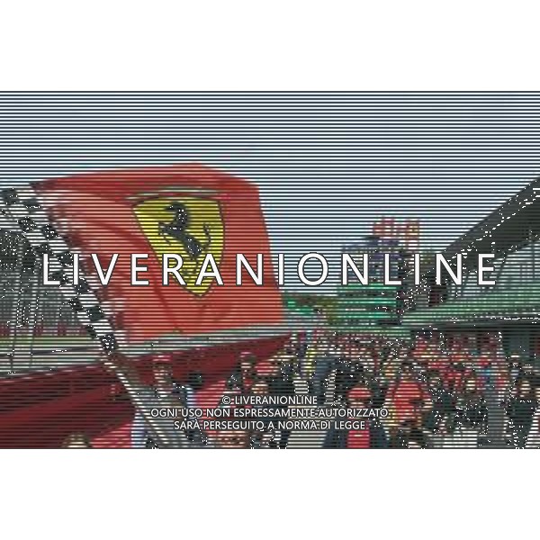 IMOLA 20 04 2025 (DOMENICA DI PASQUA) AUTODROMO ENZO E DINO FERRARI WEC 6 ORE DI IMOLA NELLA FOTO PUBBLICO FERRARI NELLA PIT LANE ©SANNA - AGENZIA ALDO LIVERANI SAS