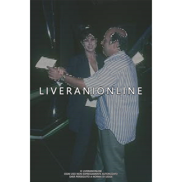 DIAP-RETROSPETTIVA EDWIGE FENECH ATTRICE NELLA FOTO EDWIGE FENECH CON LINO BANFI NELL\'ANNO 1988  AG ALDO LIVERANI SAS 